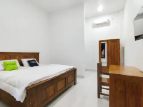 Urbanview Hotel Syariah at Glory Guest House Kota Baru 哥打巴魯酒店