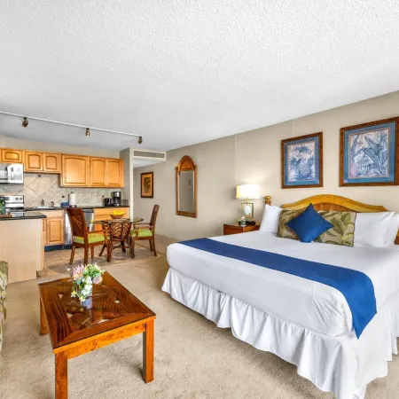 Aston Kaanapali Shores