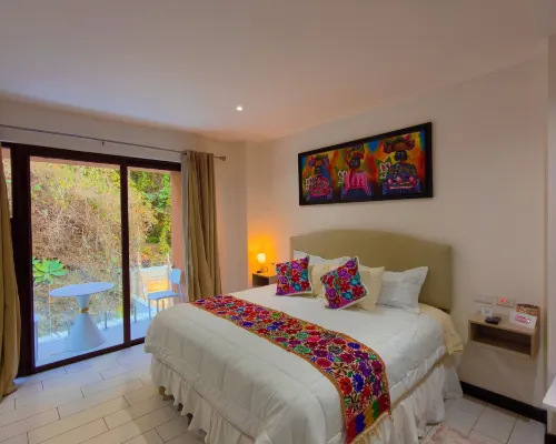 The Madevelyn Hotel Hoteles en Panajachel
