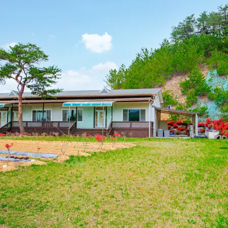 Chengyang Chilgapsan Tourist Farm Pension