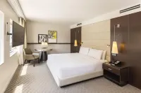 The Statler Dallas, Curio Collection by Hilton - que admiten mascotas