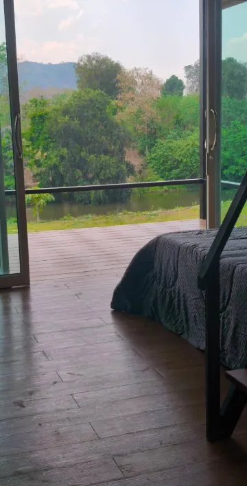 ห้องวิลล่าเตียงใหญ่ วิวสวน