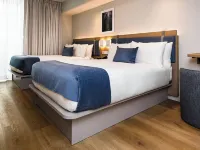Dolce by Wyndham Miami Beach Hotels near Collins Park