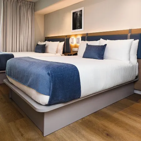 Dolce by Wyndham Miami Beach