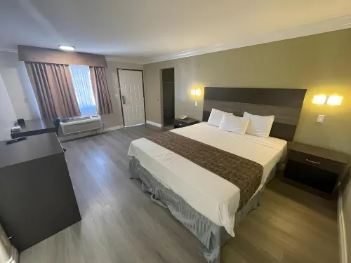 Colony Inn