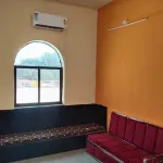 Kaku's Krishnabagh palace - Bintang 2
