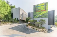 Drive in Hotel Tiamo - Parking