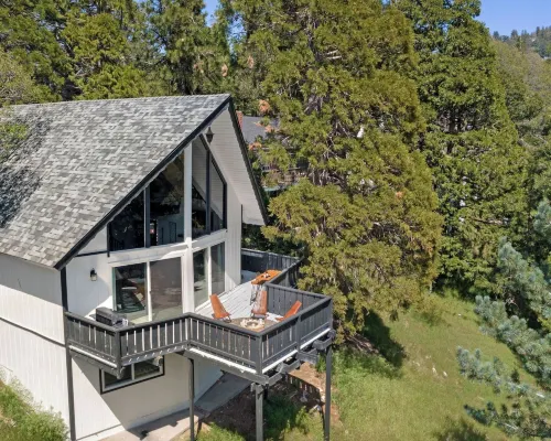 The Matterhorn Manor by AvantStay Hotéis em Crestline