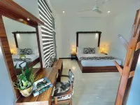 8 Plus Motels