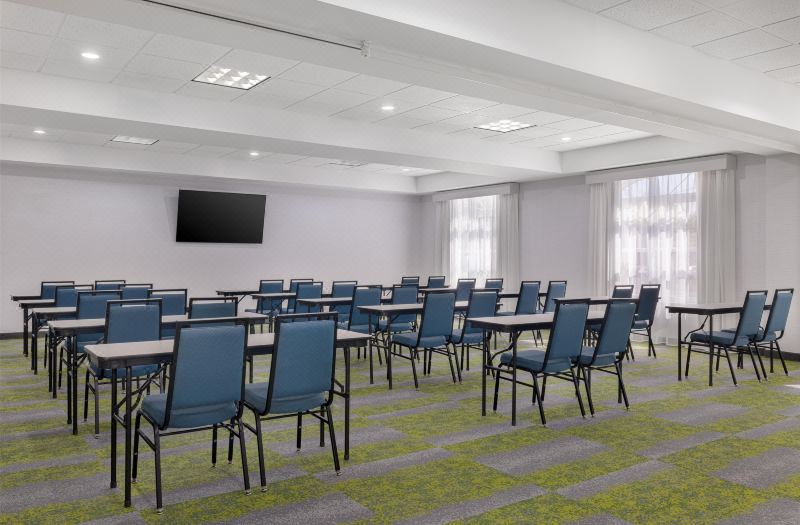 Spark by Hilton California Lexington Park photo 4