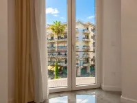 Lena Suites Sorrento Отели рядом с достопримечательностью «Площадь Пьяца-Тассо»