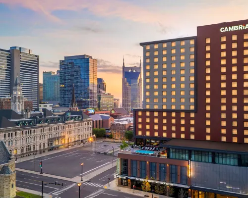 Cambria Hotel Nashville Downtown Hotel berhampiran Muzium Patsy Cline