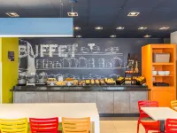 Ibis Budget Blumenau - breakfast