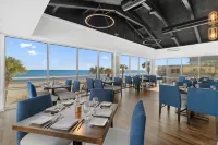 Oceanfront Litchfield Inn