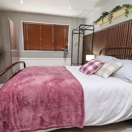 Steam and Stay @ Hoole