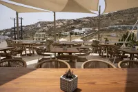 Senses Luxury Suites & Villas - breakfast