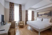 Opera Hotel