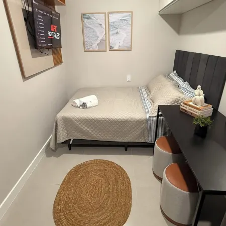 LOFT127 - 01