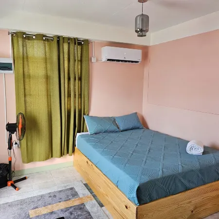 C & M Suites Your Haven in the City