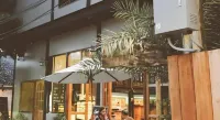 Bloom Cafe & Hostel