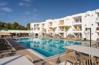 Acquaviva Village - Pools