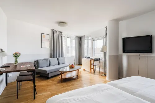 2Home Hotel Apartments