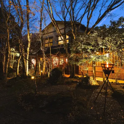 โฮทารุ โนะ ยาโดะ เซนโด โรงแรมใกล้แอ่งยูฟุอิน