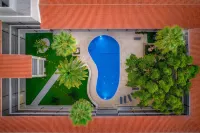 Hotel Bugambilia - Pools
