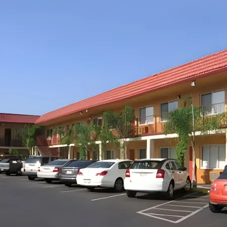 Travelodge by Wyndham El Cajon