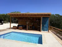 Fair Winds: Tropical Beach House, Stunning Ocean View, Pool, Steps to the Beach! - Pools