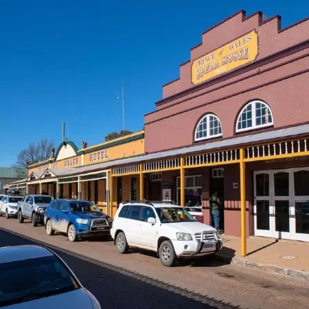 Prince of Wales Hotel Gulgong