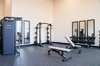 Roami at Century Plaza - نادي رياضي