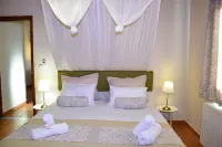 Elianthos Villas - Mountain view