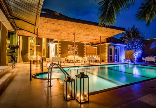 Amata n'Ubuki Boutique Hotel Ltd - bar