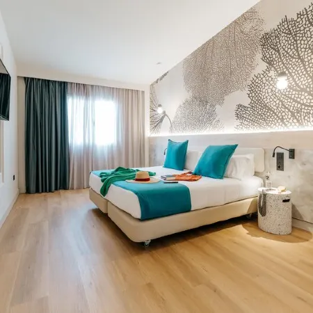 001 Higos Beach Boutique Singular Hotel Residence