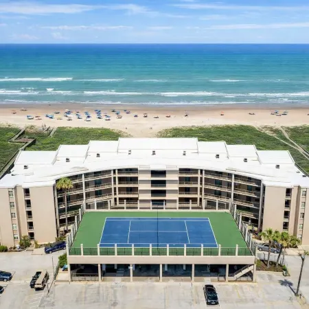 Direct Beachfront Condo-jacuzzi-elevator-spi