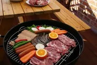 Anmyeondo Neipkeulrobeo Suyeongjangpensyeon - parking