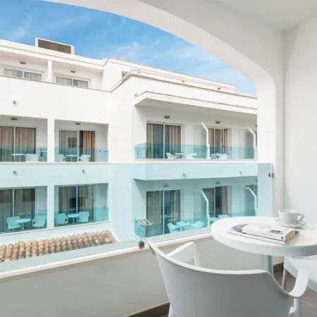 Hotel Cala Bona