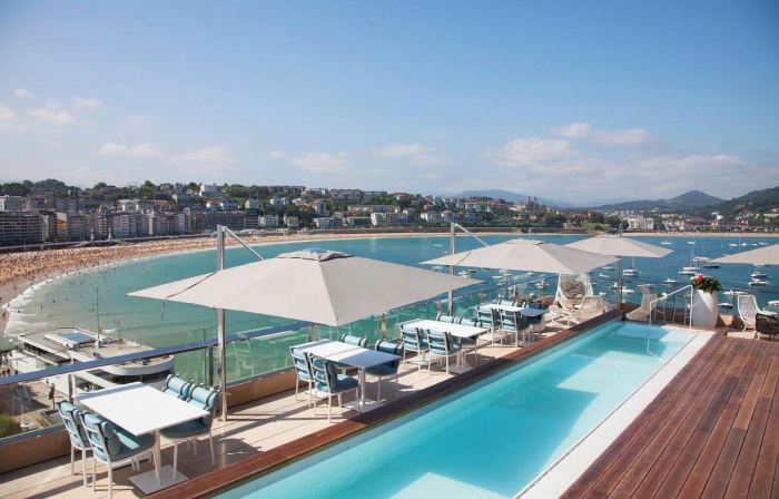 Lasala Plaza Hotel