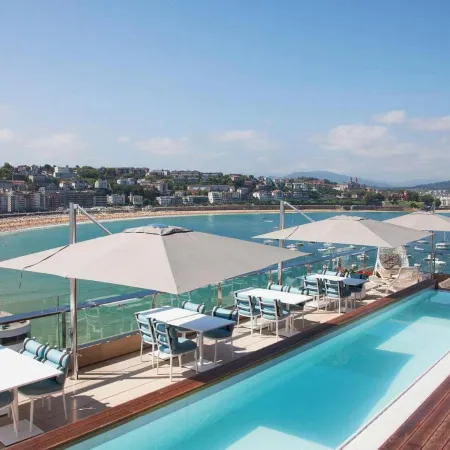 Lasala Plaza Hotel