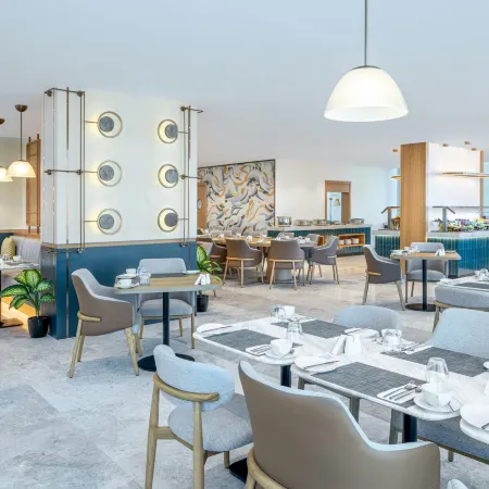 Four Points by Sheraton Jeddah King Fahd Road