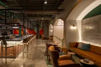 Moxy Cincinnati Downtown - Quầy Bar