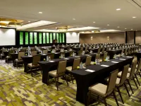 DoubleTree by Hilton Dallas-Campbell Centre Отели рядом с достопримечательностью «Вокзал Мокингбёрд»