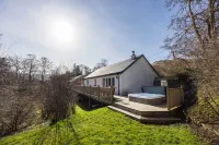 Ghillie's Cottage on the River Lochay - 3 Sao
