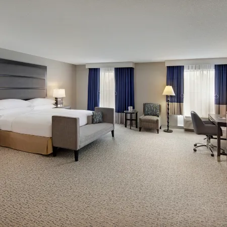 DoubleTree by Hilton Richmond Airport