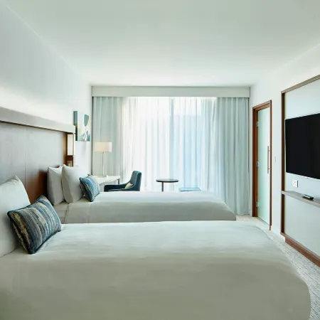 Courtyard Luton Airport Hotels in Luton