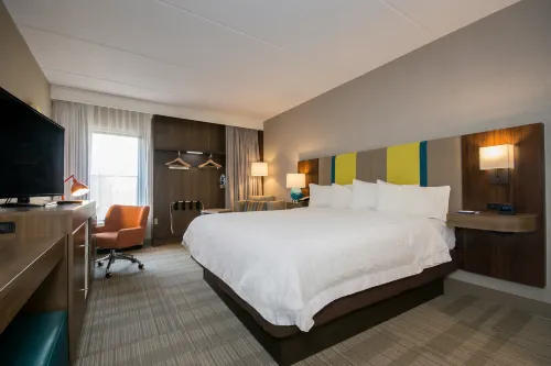 Hampton Inn Brevard - parking