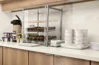 Residence Inn Toledo West - breakfast
