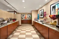 Hampton Inn by Hilton Denver West Federal Center - 2-Star