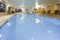 Hampton Inn & Suites Minneapolis West/Minnetonka - Pet friendly